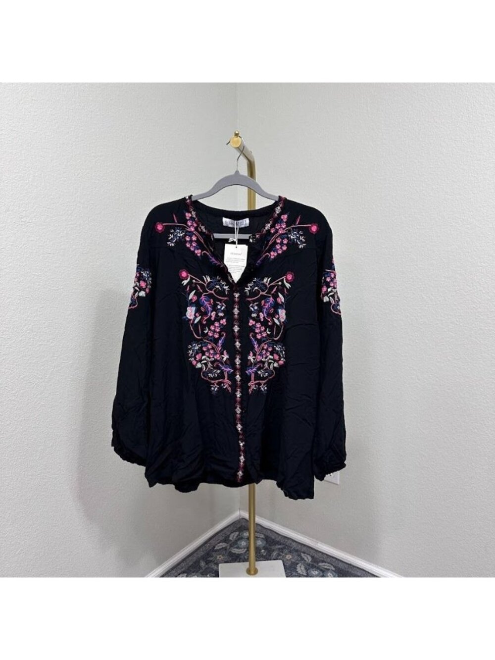 St Lareina Black Long Sleeve Peasant Blouse Embroidered Floral Womens sz XXL NEW